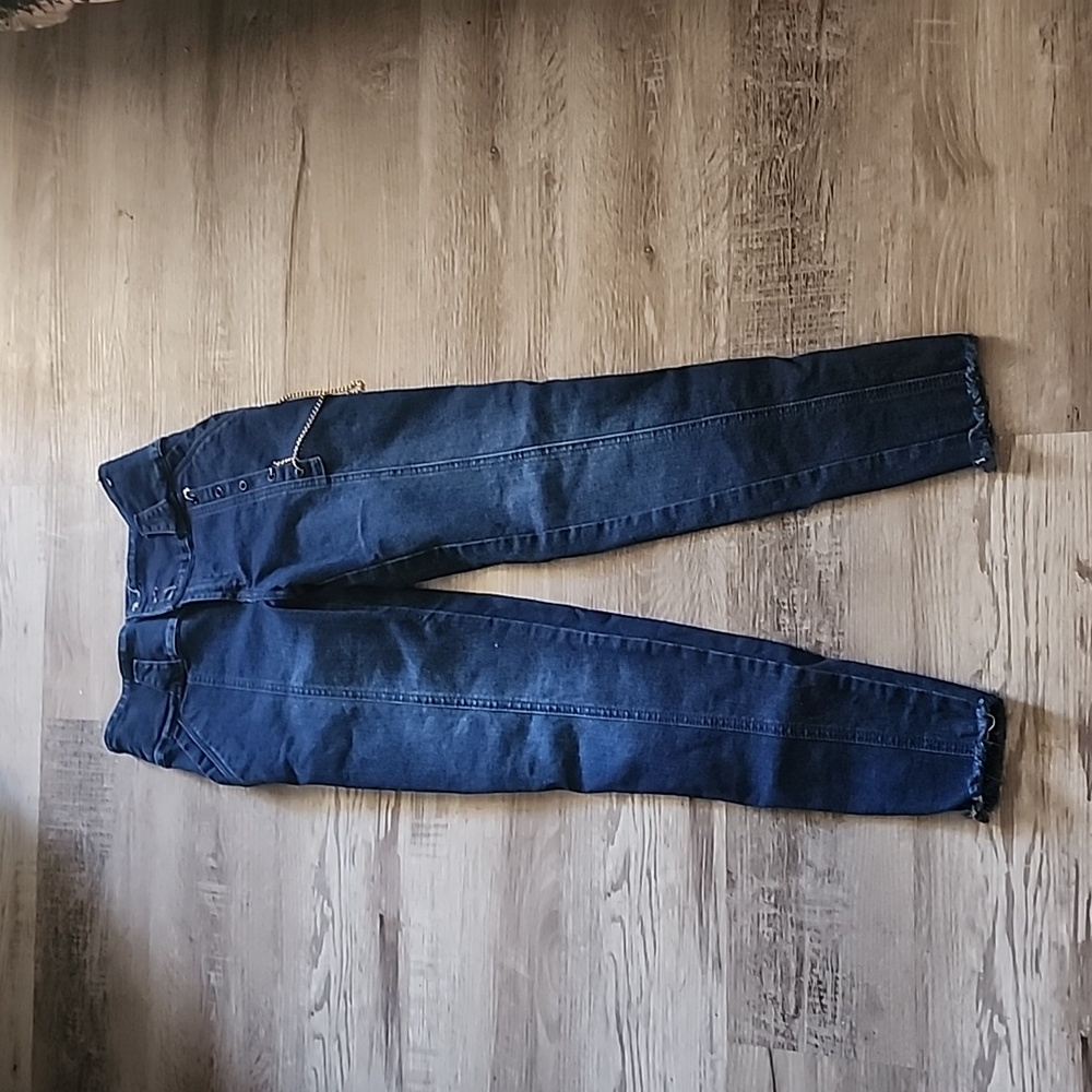 NYE Butt Lifter Jeans
